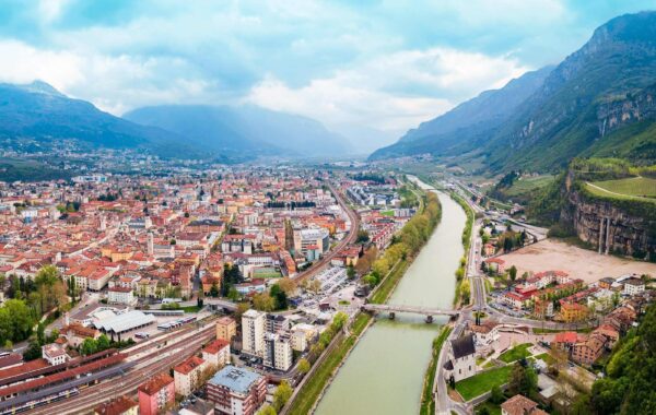 Vista aá®rea de Trento.