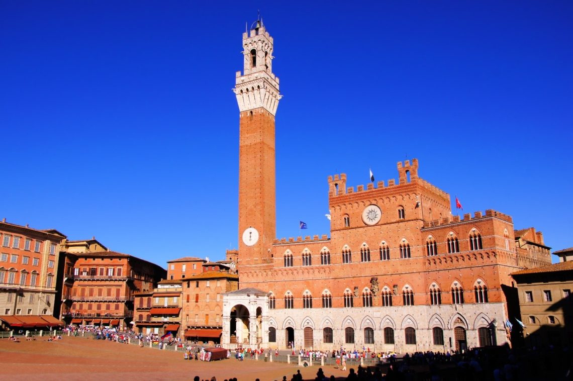 Piazza del Campo - praáºa principal de Siena