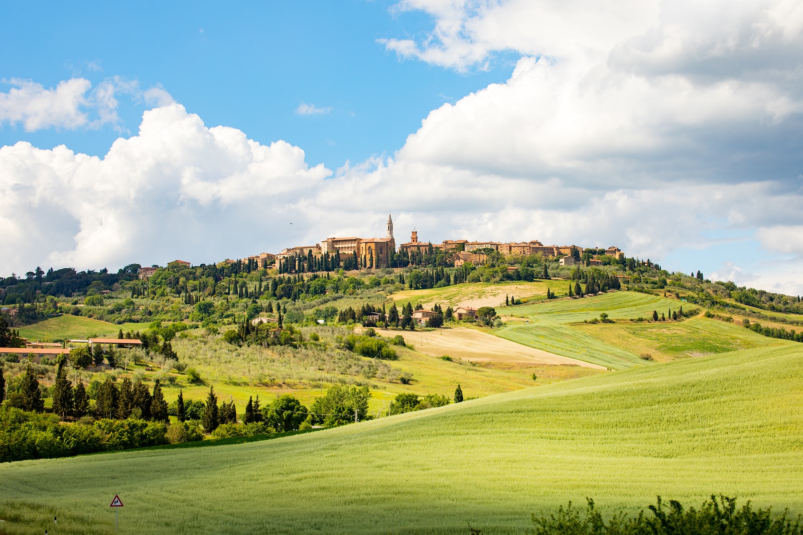 vista-de-pienza-foto-zoomteam-bigstock.jpg