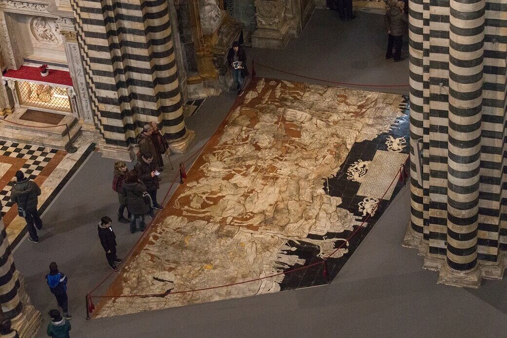 Piso da Catedral de Siena.