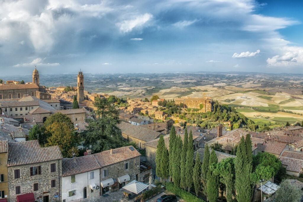 Vista de Montalcino - Cidades da Toscana.